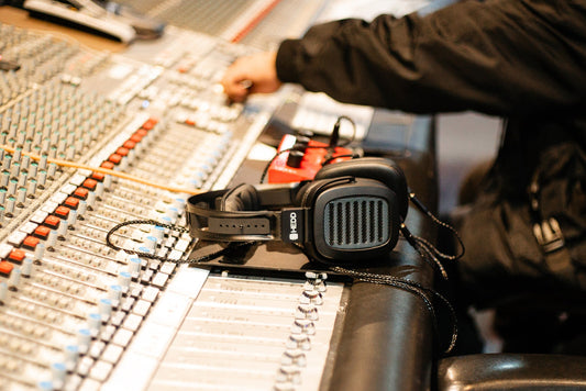 Working on Headphones: Five Engineers Share Their Perspective-HEDD Audio