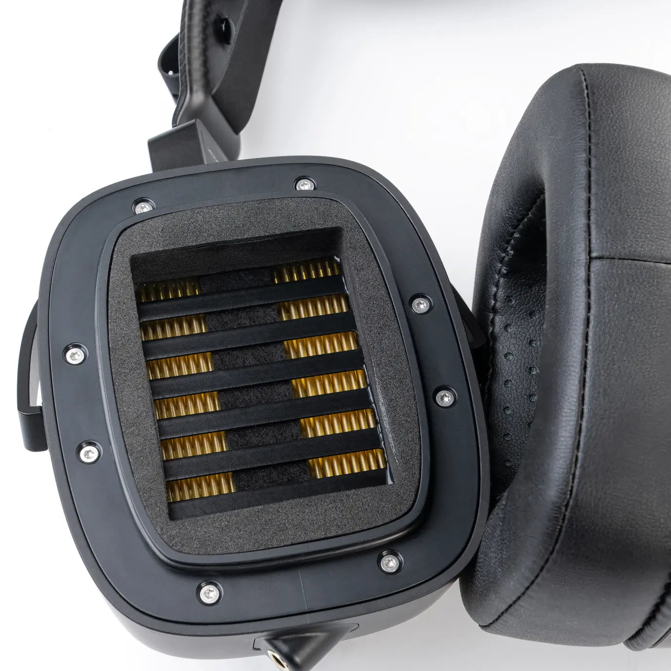 Close up of the AMT driver in the HEDDphone TWO