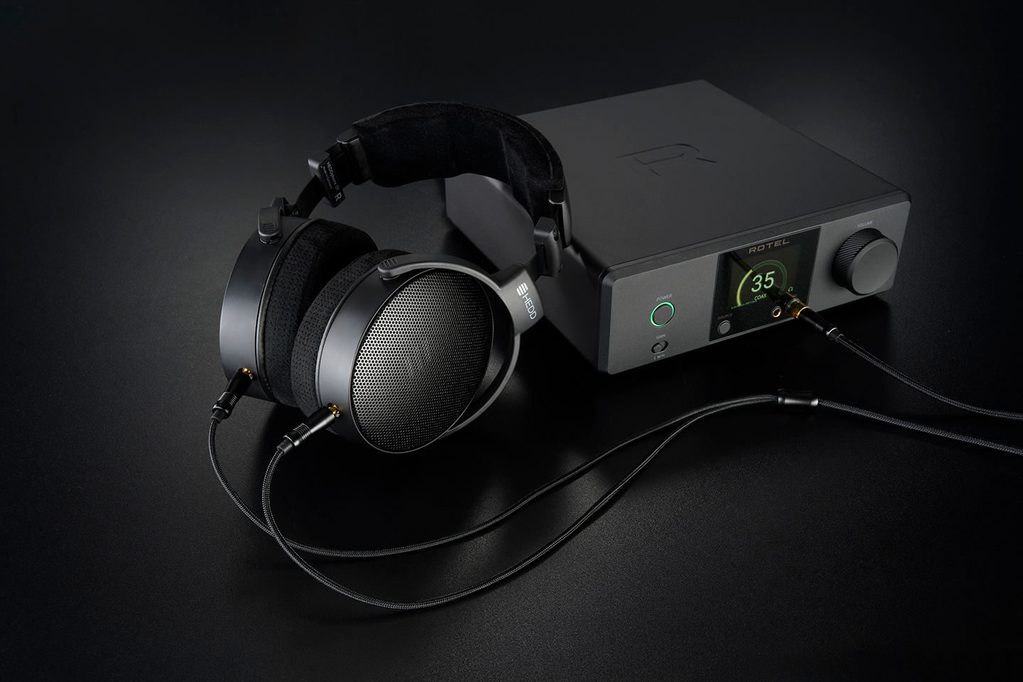 HEDDphone D1 connected to a digital audio interface on a dark background