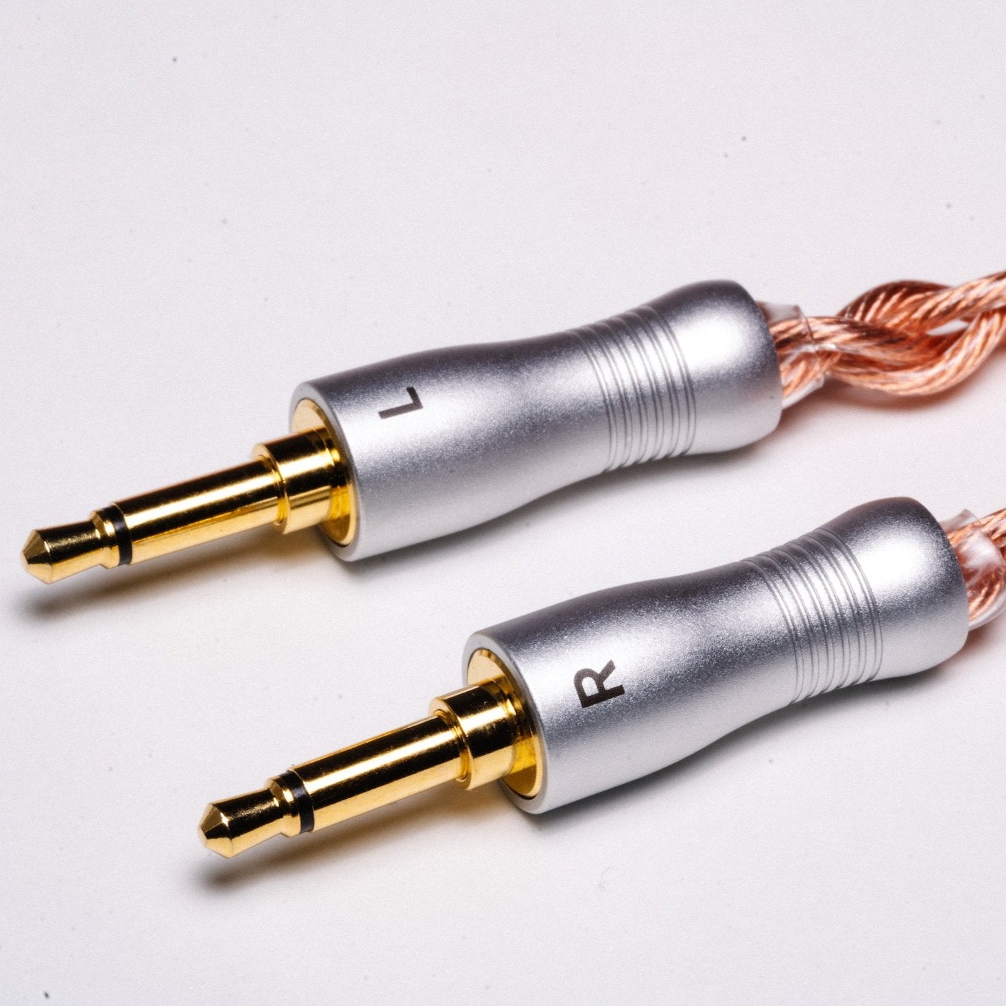 HEDDphone GTC cable connectors on white background