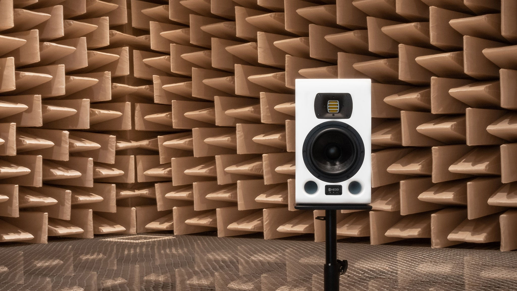 HEDD MK2 monitor in a soundproof room